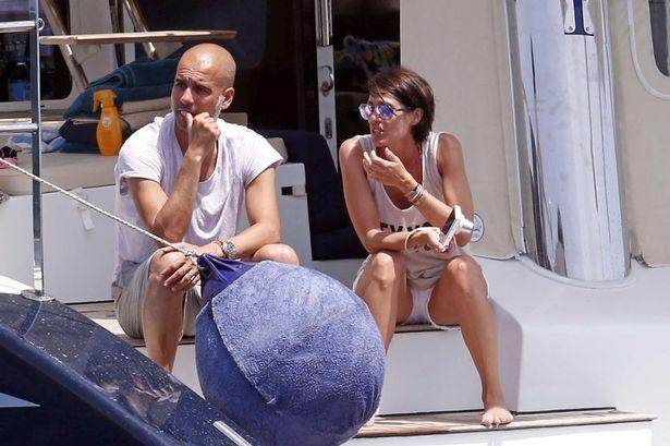 1630008930963031720.jpg Pep-Guardiola-on-holiday.jpg
